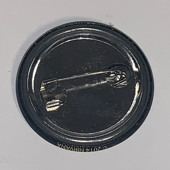 🎸 [4/$25] 2014 NIRVANA SMILEY FACE LOGO PIN BACK BUTTON BADGE 🎸 - Picture 2 of 4